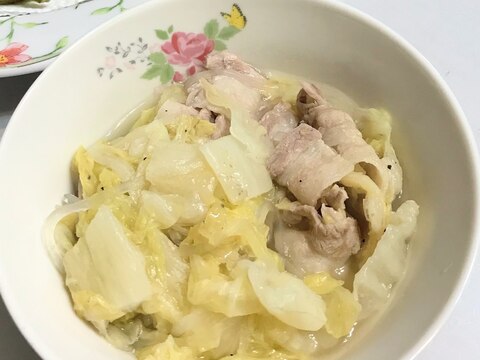 お鍋にお任せ！白菜の重ね蒸し